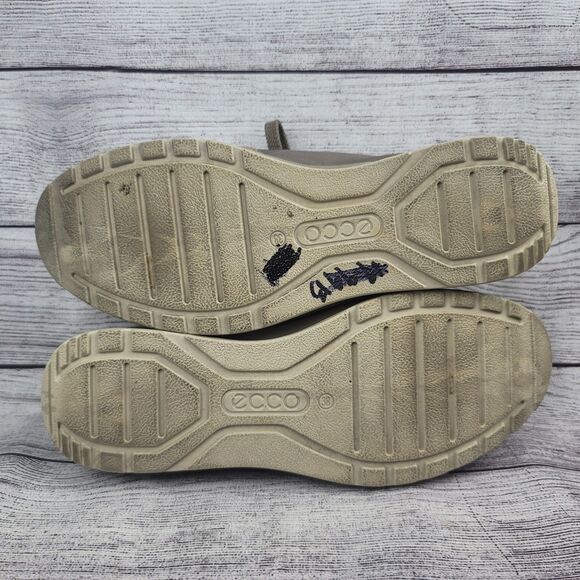 Womens Size 38 EU Ecco Mobile III Premium Shoes Beige Gold Bronze Sneakers - Picture 7 of 7